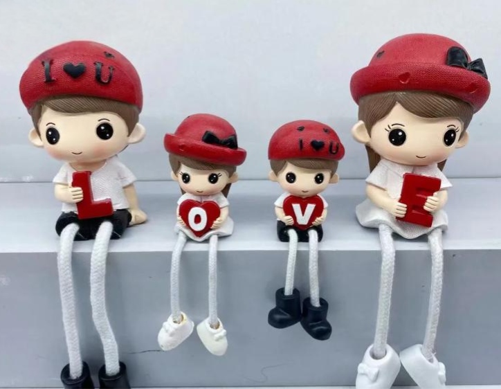 Red and White Leg hanging family